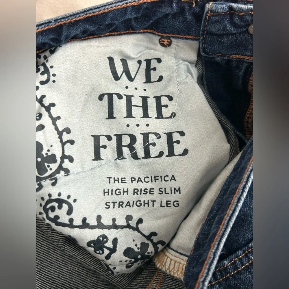 We the Free Pacifica High Rise Slim Straight Jeans‎ Dark Wash- Size 27